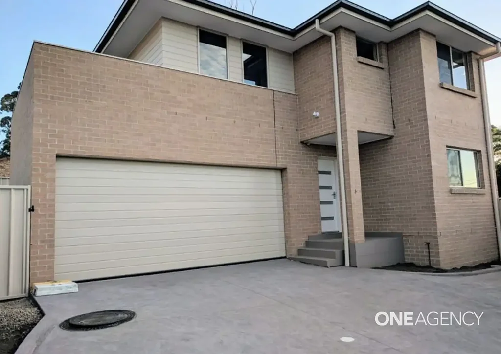 THREE BEDROOM TOWNHOUSE
