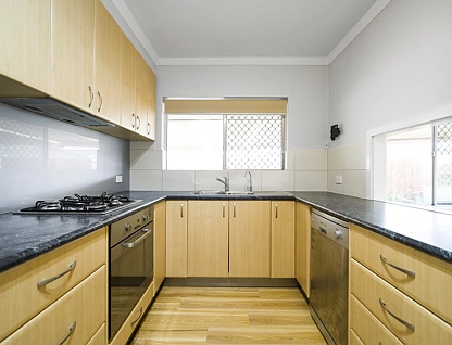 99A Gilbertson Road, Kardinya, South West Perth, 3 Kuwarto, 1 Banyo, Apartment