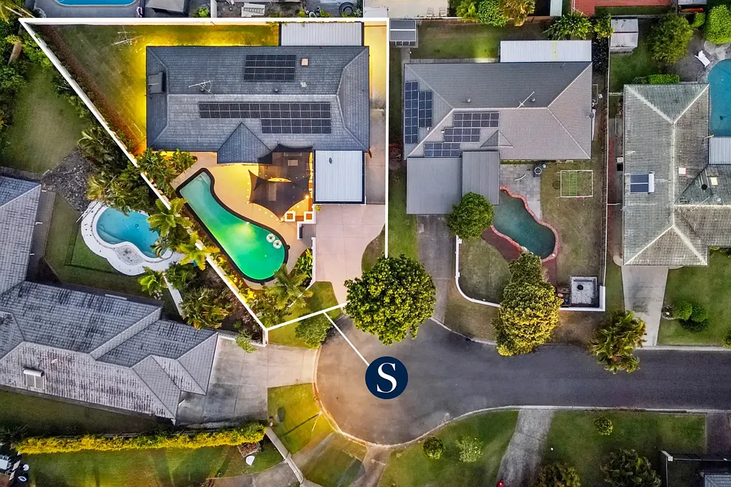 Palm Beach 4Habitaciones Newly renovated and Incredibly rare sized block with oversized pool