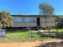 89 Edward Street, Charleville