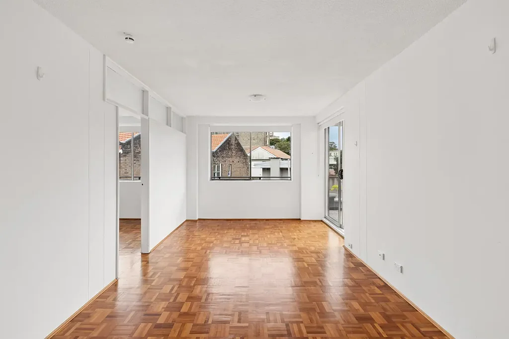Private & peaceful renovated home with balcony