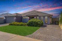 143 Pebble Beach Boulevard, Meadow Springs