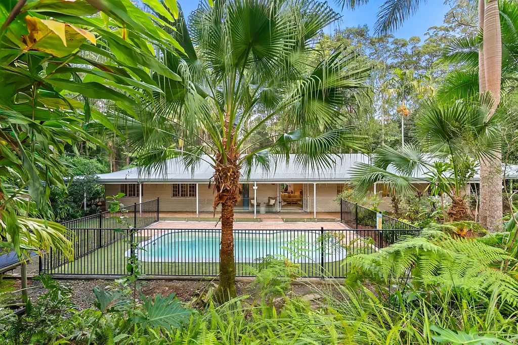 Doonan 5房  Private Hinterland Retreat with Pool & Rainforest Backdrop