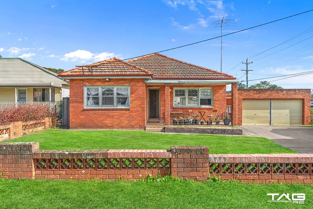 FAMILY HOME IN GREAT LOCATION