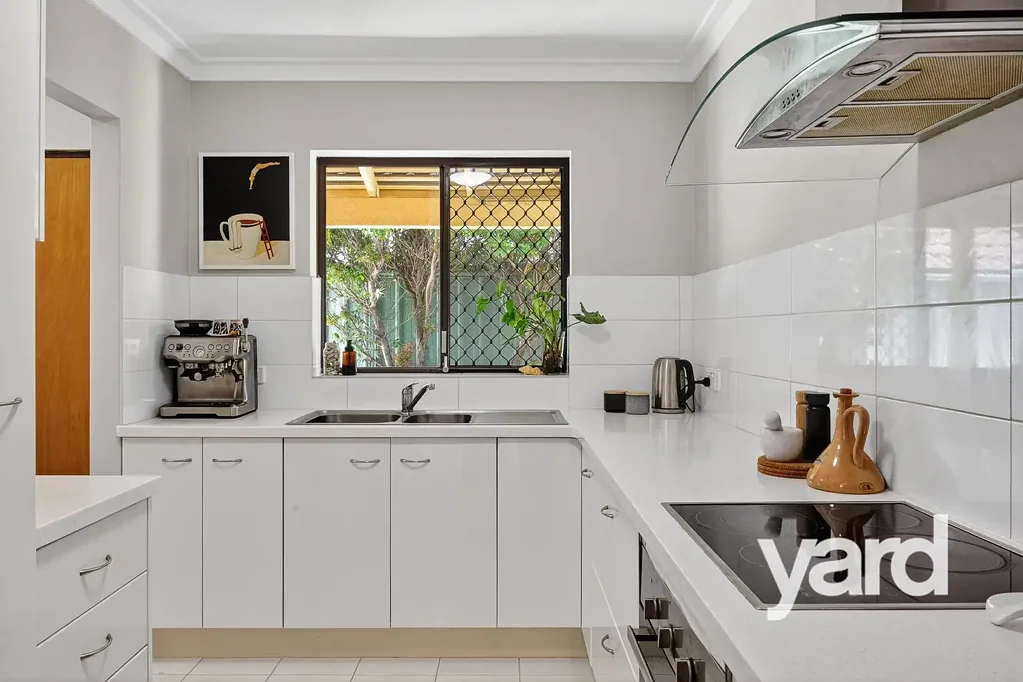 Como 2 Slaapkamer Lifestyle, Location & Comfort Combined