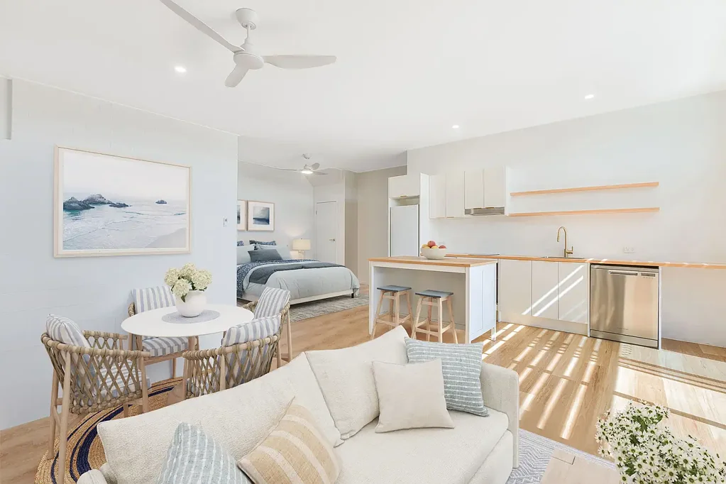 Modern Renovated Studio in Banora Point – Utilities Included