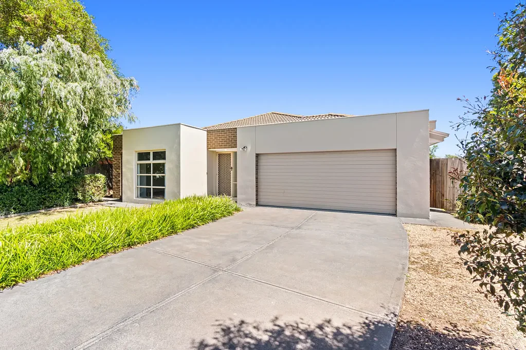 Sale 5 Bedroom Upsize to the Good Life