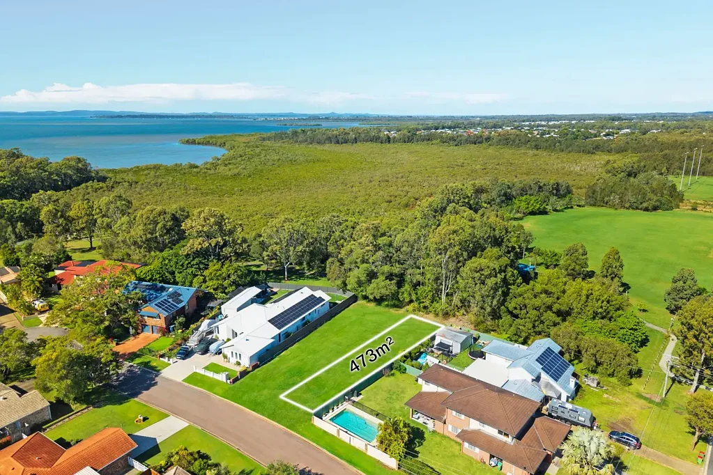 Cleveland  Rare Bayside Land Opportunity in Prestigious Cleveland Pocket