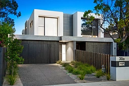 30A Bateman Street, Hampton