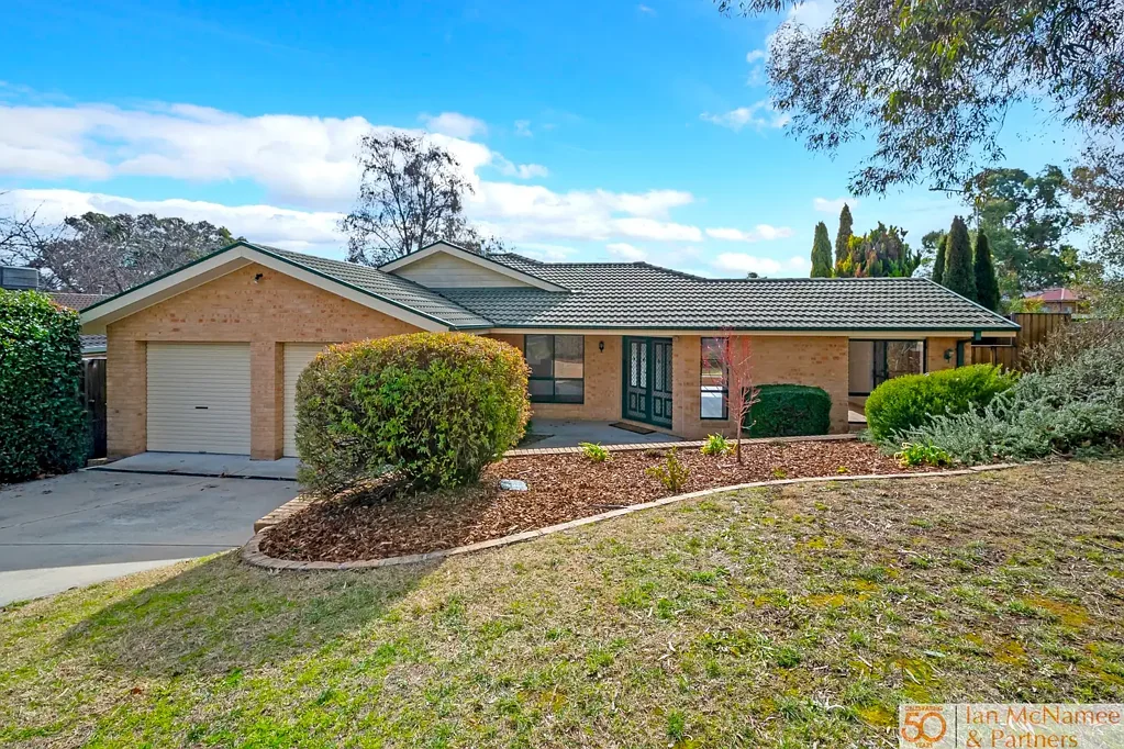 Four Bedroom Family Home!