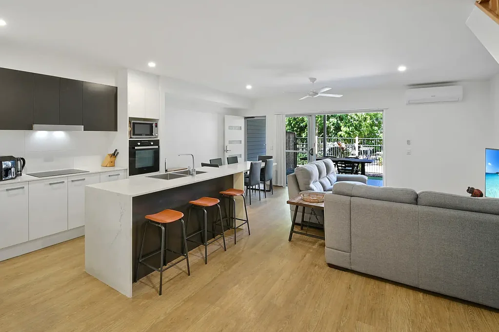 14/1a Regatta Boulevard, Wurtulla, QLD 4575