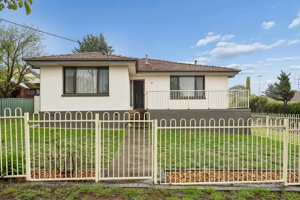 Karabar 3房  Freestanding Duplex Offering Comfort, Convenience & Low-Maintenance Living