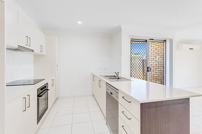 1/3 Mccallum Street, Caboolture, QLD 4510, 3 slaapkamers, 2 badkamers, Unit