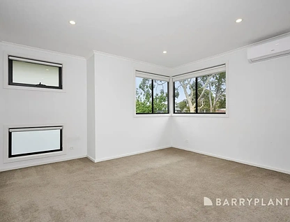 3 Bronhill Road, Ringwood East, VIC 3135, 5 Bedrooms, 3 Bathrooms, Townhouse