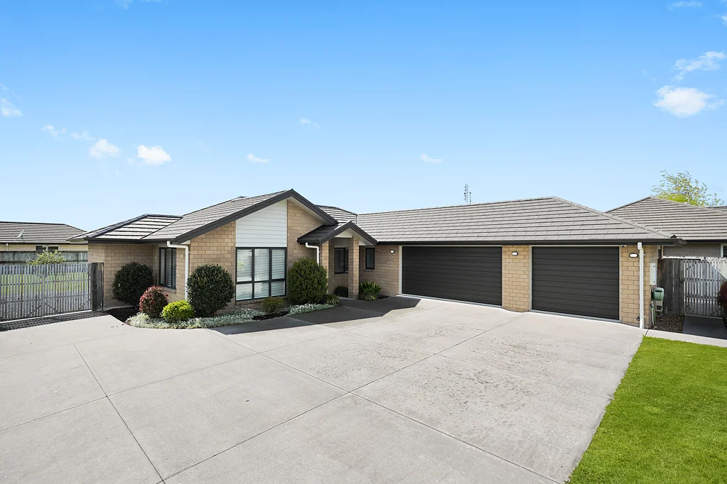 6 Sylvester Crescent, Flagstaff, Hamilton, Waikato