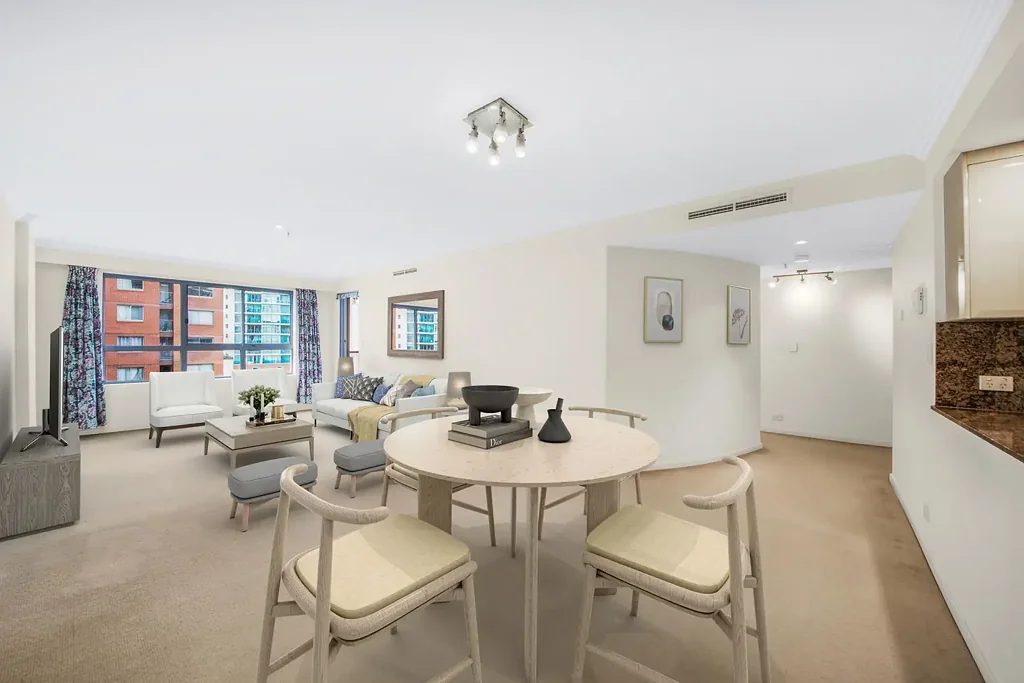 Immaculate 2 Bedroom Apartment