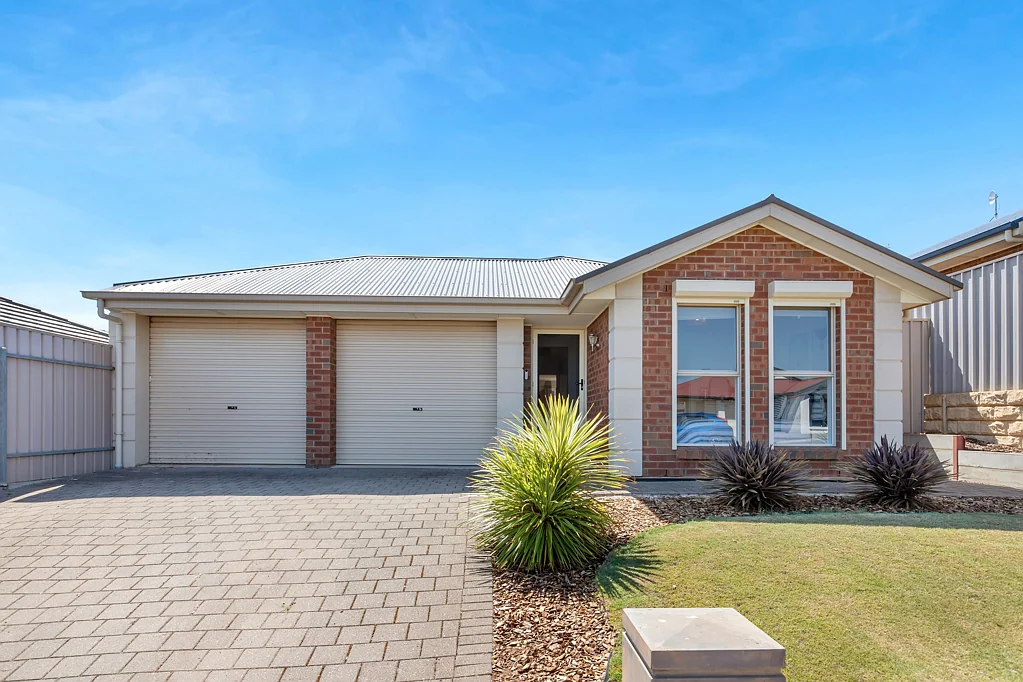 3 Surrey Court, Craigmore, SA 5114