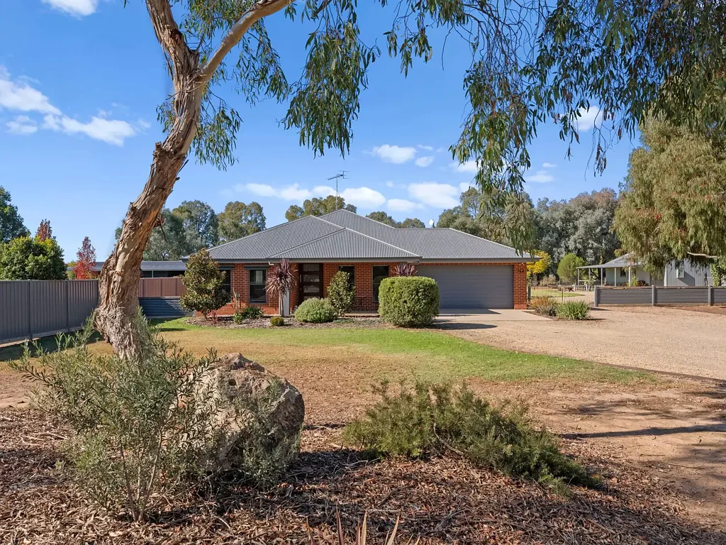 76A Willis Little Drive, Benalla, VIC 3672