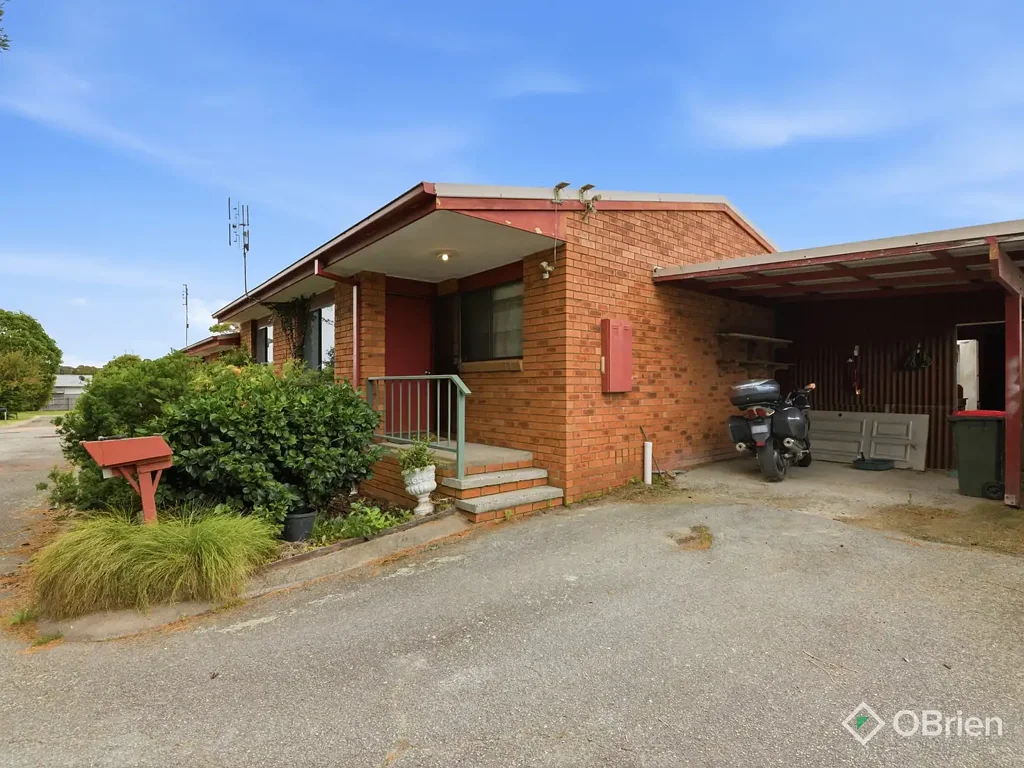 Kalimna 2Kwarto Alexandra Avenue - Investors Take Note!
