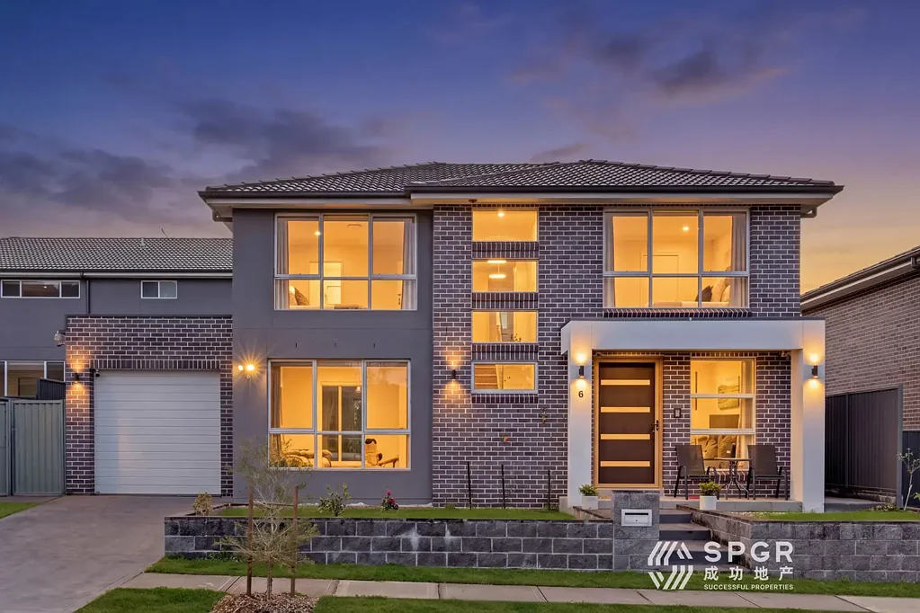 Stanhope Gardens 4房 黄金地段的时尚家庭生活 | 靠近地铁、购物和娱乐设施 Stylish Family Living in a Prime Location | Steps to Metro, Shopping & Recreation