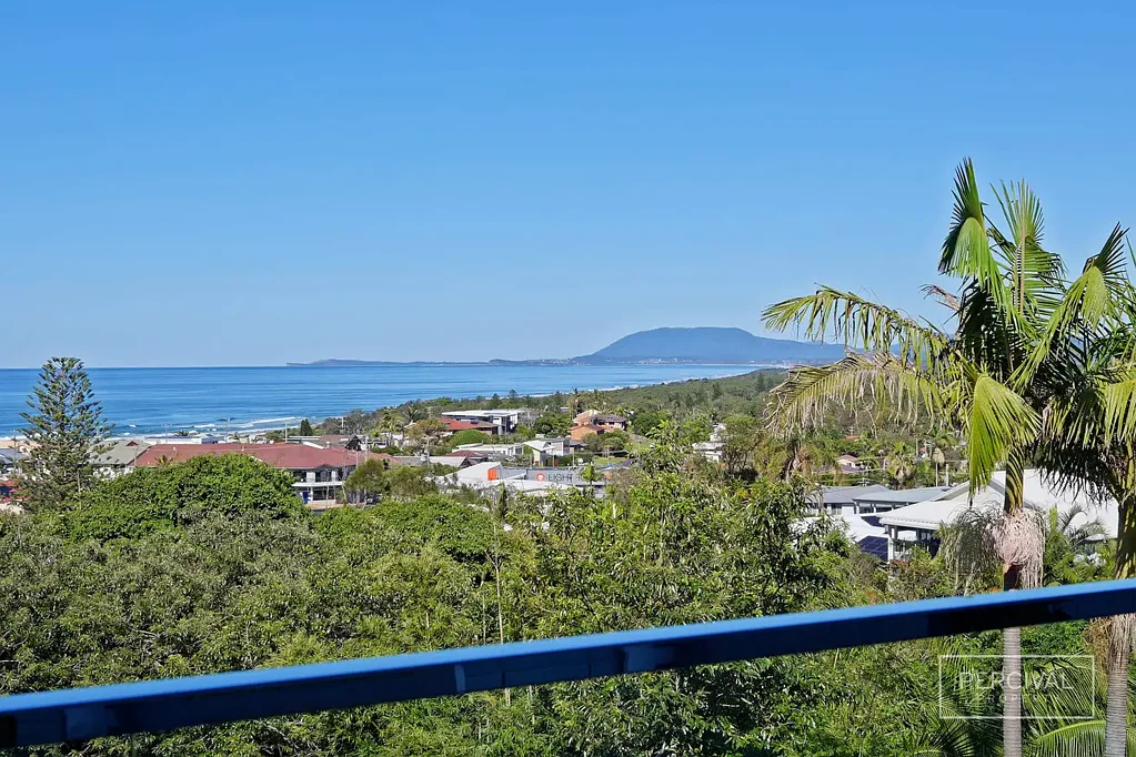 Port Macquarie 5部屋 Ocean Views, Dual Living Options, and a Dream Location