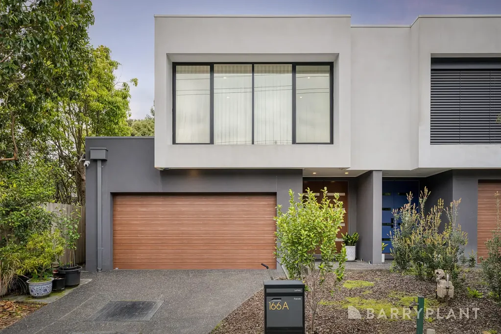 Templestowe Lower 4ਬੈੱਡਰੂਮ Contemporary Elegance with Exceptional Family Comfort