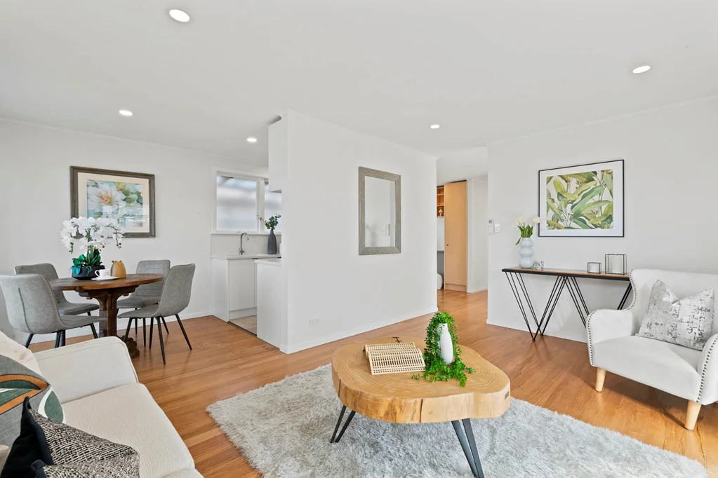 2/243 Lake Road, Northcote, North Shore City, Auckland