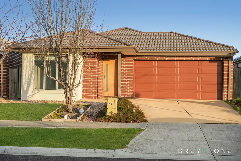 Spacious Family Home in a Prime Diggers Rest Location