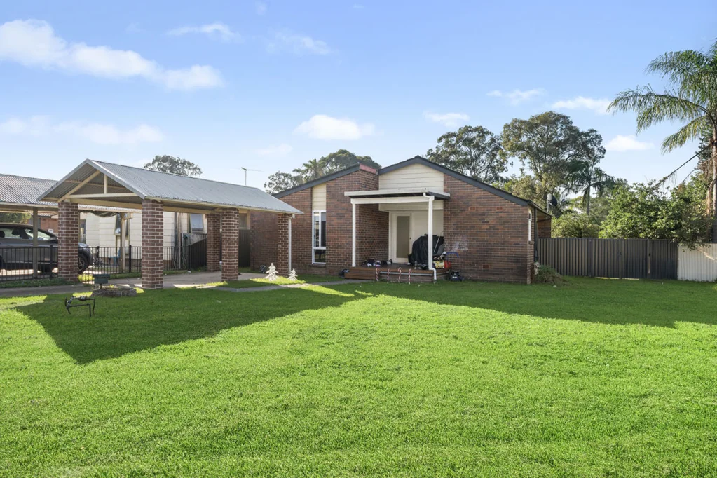 8 & 8a Capparis Circuit, Bidwill, NSW 2770