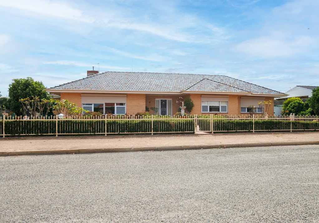 24 Ewing St, Kadina, SA 5554