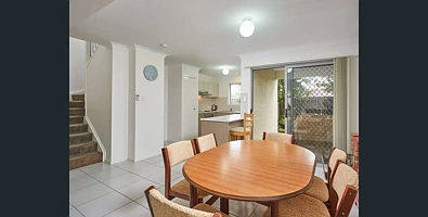 131 McAuley Parade, Pacific Pines, QLD 4211, 3 Schlafzimmer, 2 Badezimmer, Townhouse