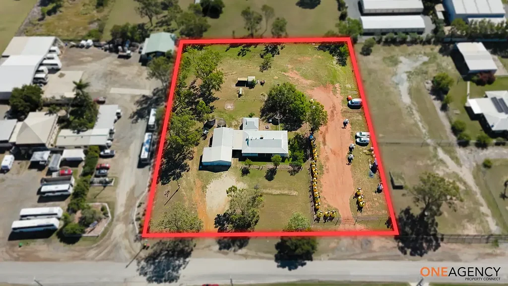 Gracemere 3ਬੈੱਡਰੂਮ Unique opportunity here with multiple uses and room to move!