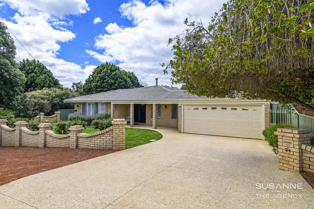 Lesmurdie 4Zimmer Timeless Elegance in a Prime Lesmurdie Location