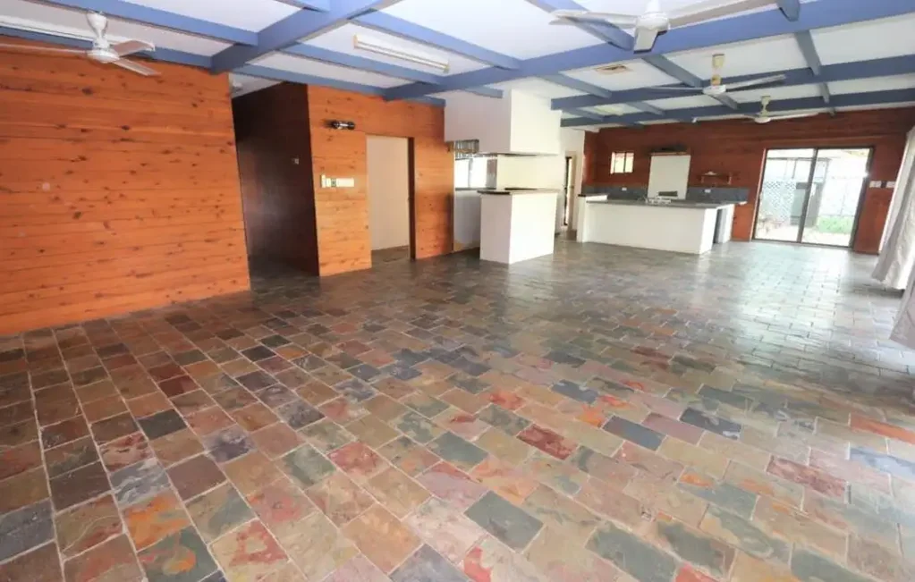 Katherine 3ਬੈੱਡਰੂਮ Great investing in Katherine North