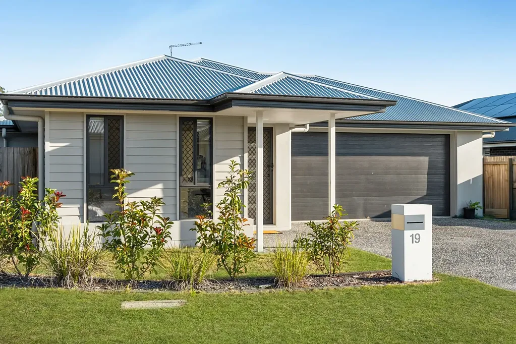 19 Springbrook Street, Yarrabilba, QLD 4207