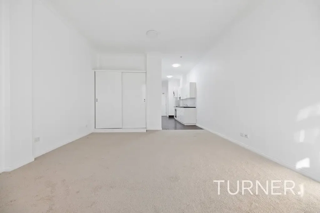 Adelaide  Prime-Positioned Studio