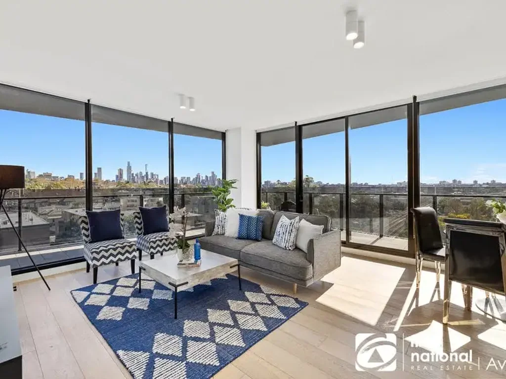 South Yarra 3Kwarto Sunlit Sensation with Stunning City Views in a Corner Setting