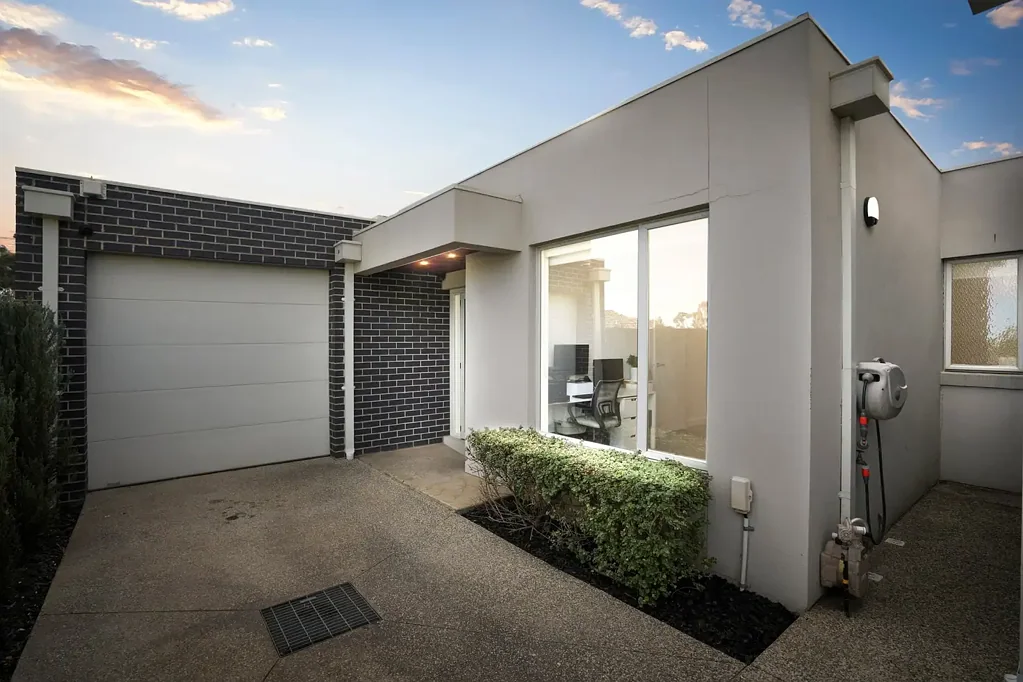 3/9 McLean Street, Albion, VIC 3020