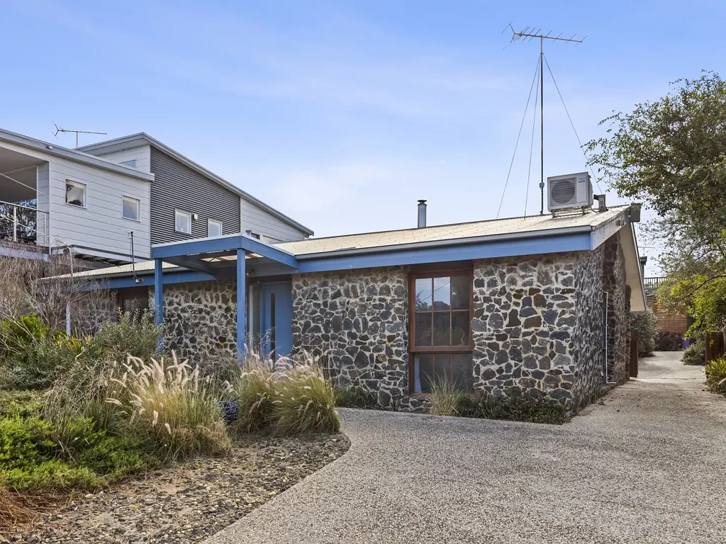 Jan Juc 3房  Coastal Living with Stone Charm
