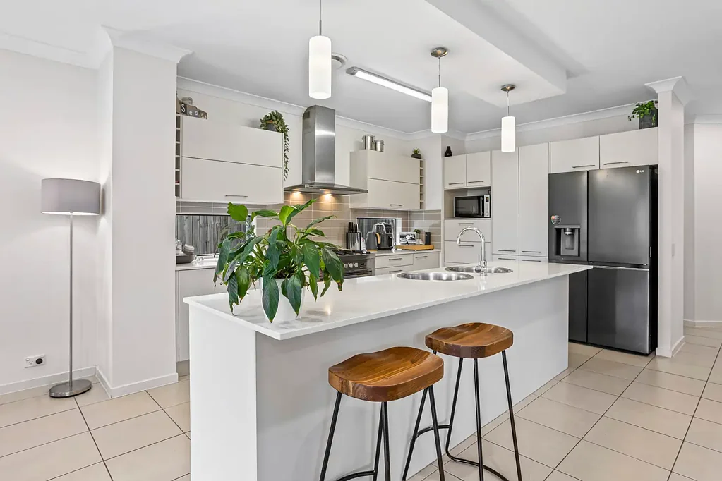 Spacious 4 Bedroom Double-Storey Family Home, Scarborough – 400m to the Beach.
Contact Julie Sykes 0438 050 110