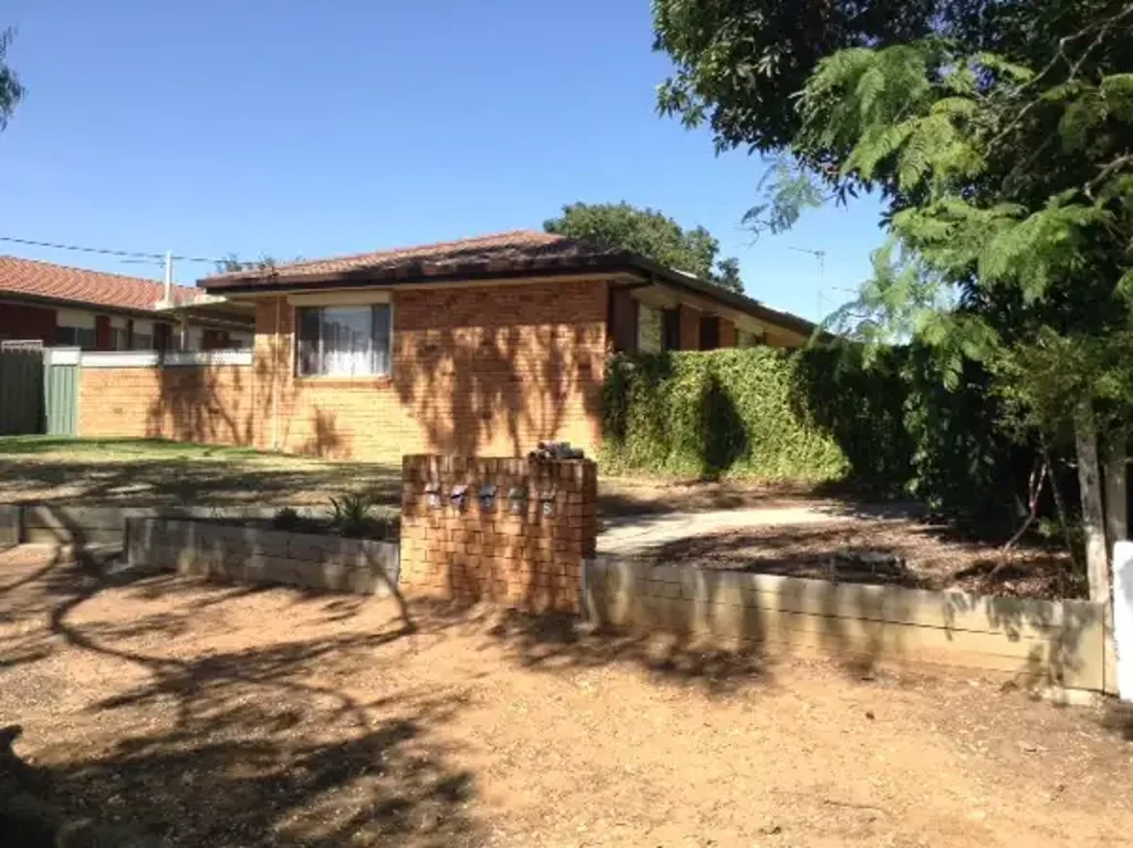 MODERN UNIT IN SOUTH