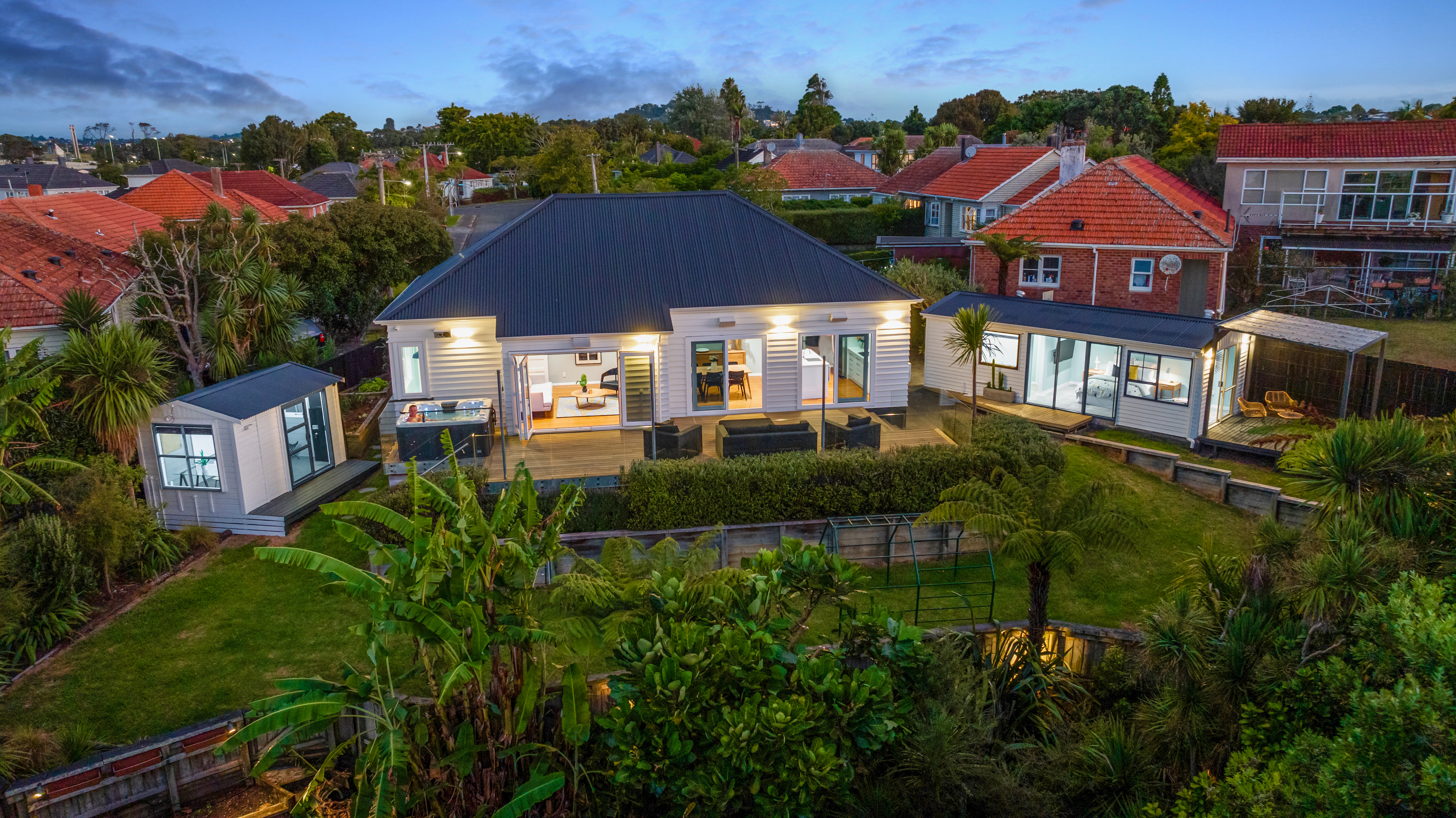 Residential  Mixed Housing Urban Zone