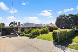 16 Far View Crescent, Ridgehaven