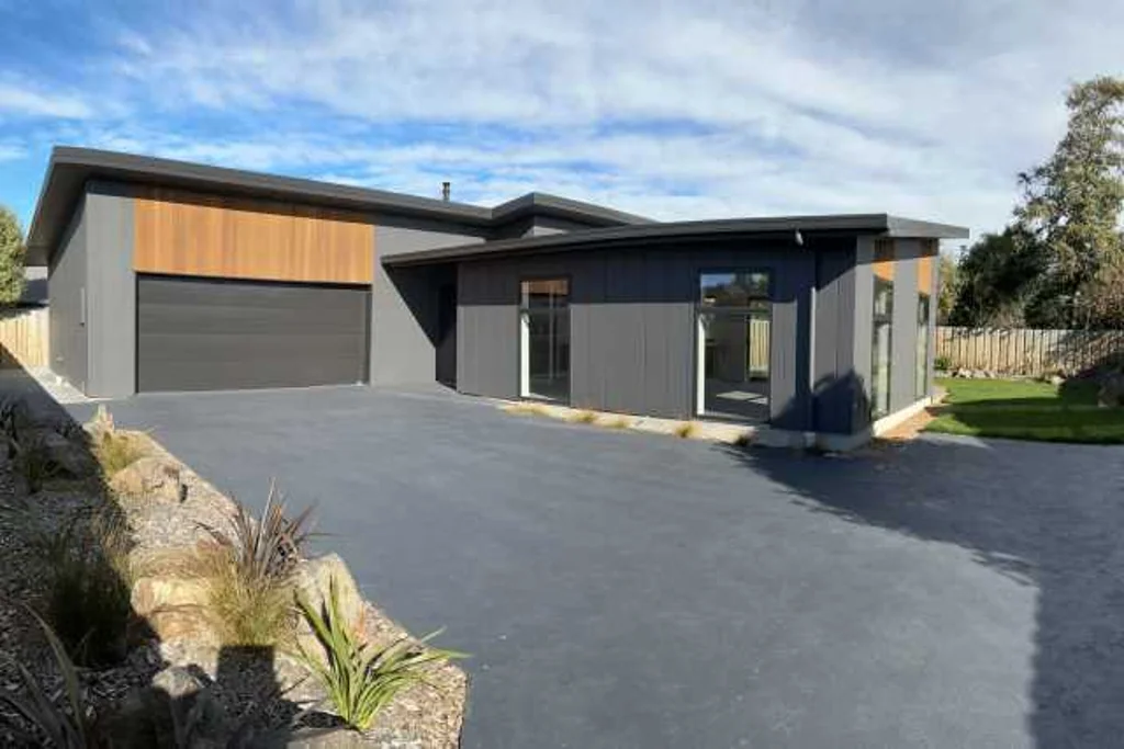 Temuka 3ਬੈੱਡਰੂਮ Stylish, Spacious & Smart – Brand New Living