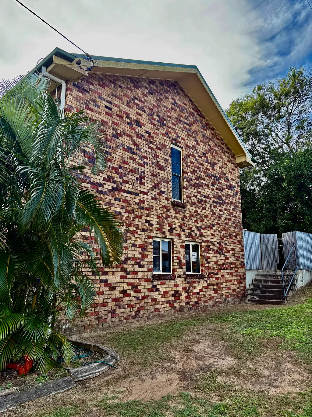 1/9 Robin Street, Slade Point, QLD 4740