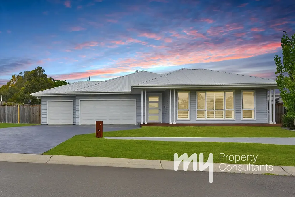 8 Emmaline Avenue, The Oaks, NSW 2570