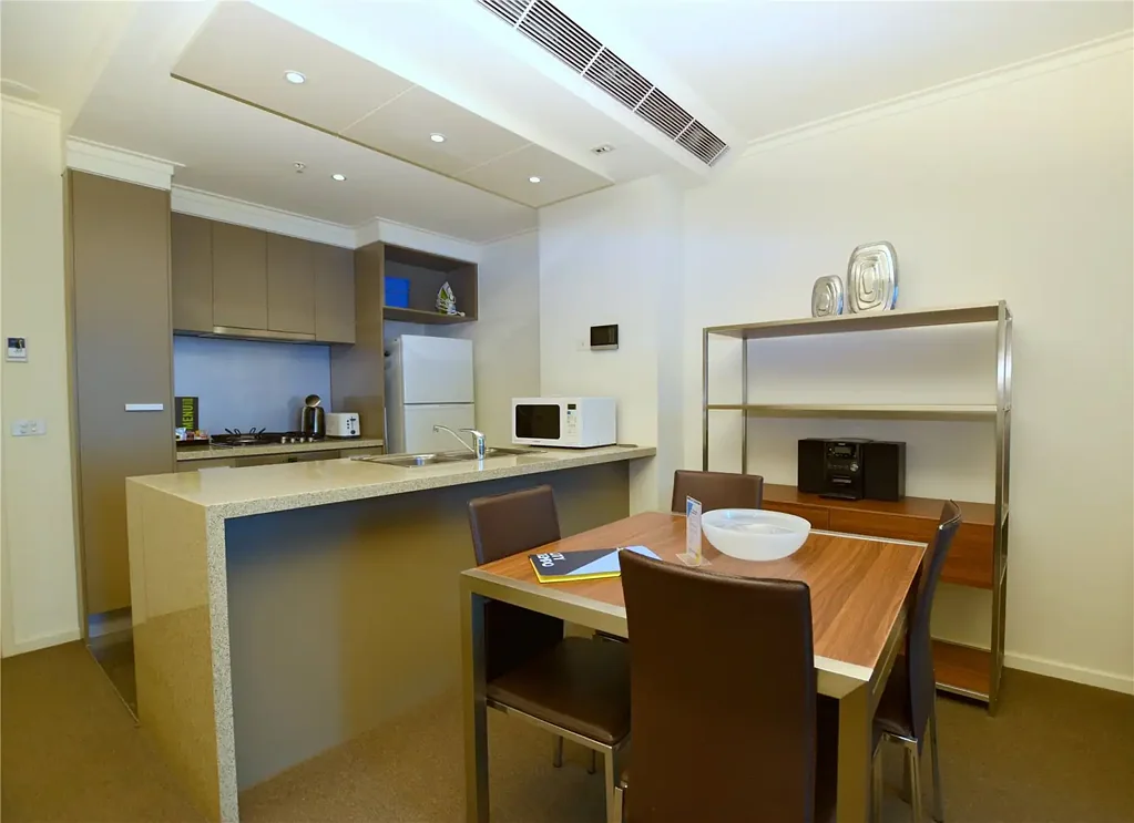 Furnished 1 bedroom appartmnet at Level 18