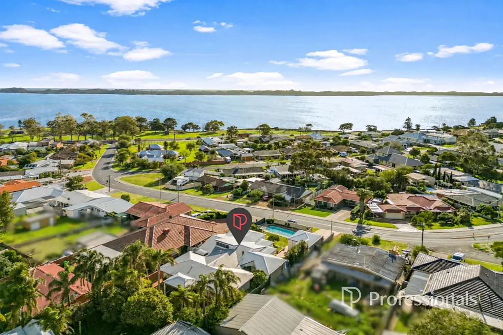 21 Upton Place, Australind, WA 6233, 4 Bedrooms, 2 Bathrooms, House