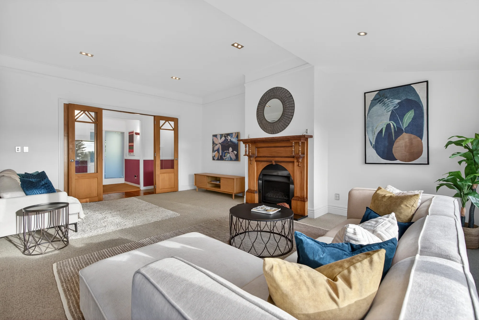 Eastbourne 4Kwarto High Ceilings, Open Spaces & Endless Charm
