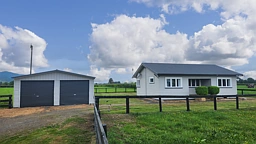 563B Kneebone Road, Orini